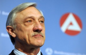 Quelle: http://syndikalismus.files.wordpress.com/2010/02/heinrich-alt.jpg